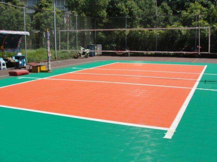 室外排球場(chǎng)都在用懸浮式拼裝運(yùn)動(dòng)地板 室外排球場(chǎng)都在用懸浮式拼裝運(yùn)動(dòng)地板